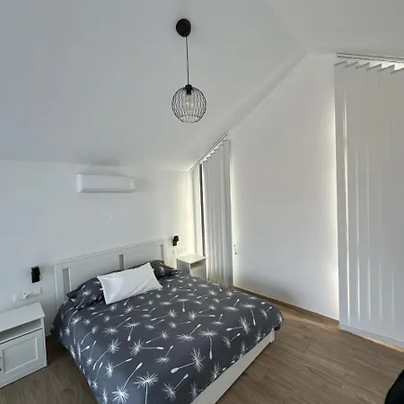 Hébergement de vacances Tremythia Homes Konia