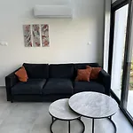 Holiday home Tremythia Homes