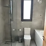 Tremythia Homes Holiday home Konia