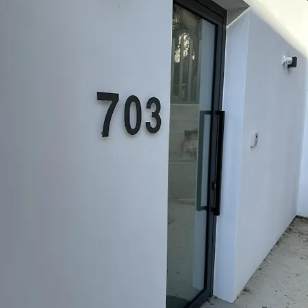 Tremythia Homes Nyaraló