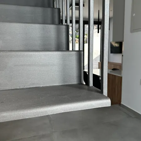 Tremythia Homes * Konia