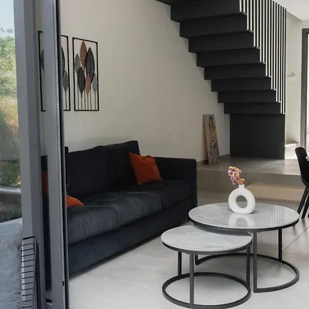 Σπίτι διακοπών Tremythia Homes *