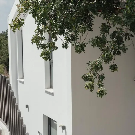 Tremythia Homes * Konia